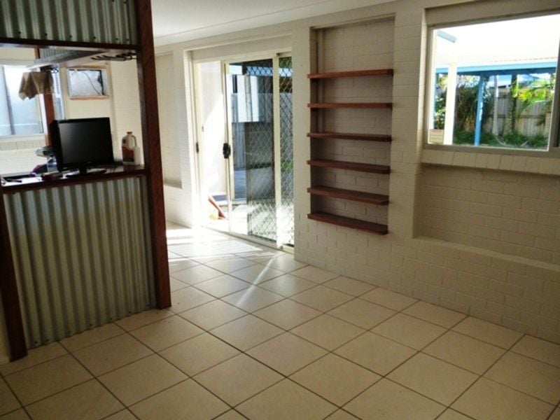 46 Saleng Crescent WARANA QLD, Warana - Thumbnail 7