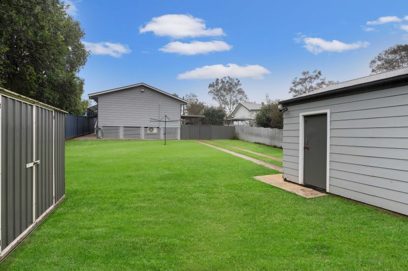 Real Estate For Sale 8 First Street Millfield , NSW