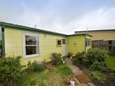 4
 
 
 
  
 
 
 1
 
 
 
  
 
 
 2
 
 
 
 
 
 
 
 139 Main Street, SHEFFIELD TAS 7306, Sheffield - Image 1