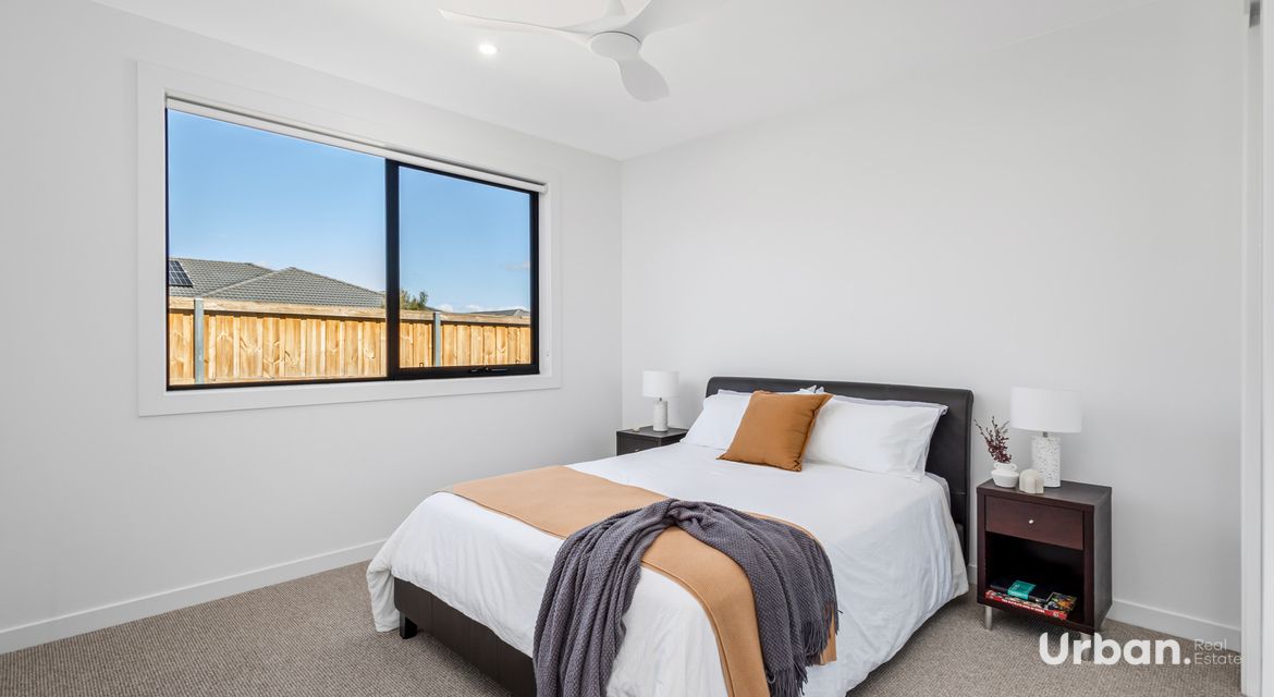 Colebee 1 Camira Place