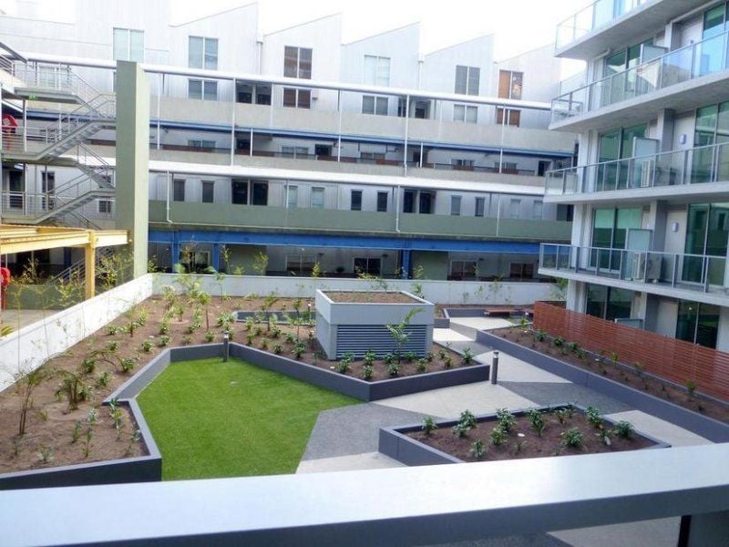 C202/15 Clifton Street PRAHRAN