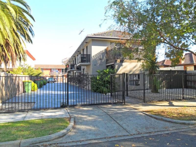 6/114 Commercial Road, Footscray - Thumbnail 2