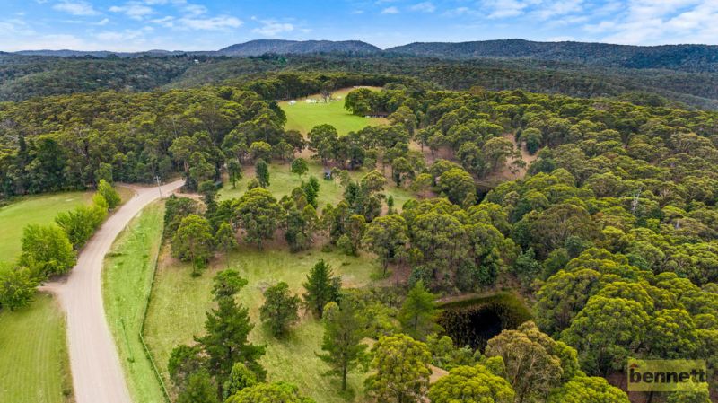996 Mountain Lagoon Road, Bilpin - Thumbnail 2