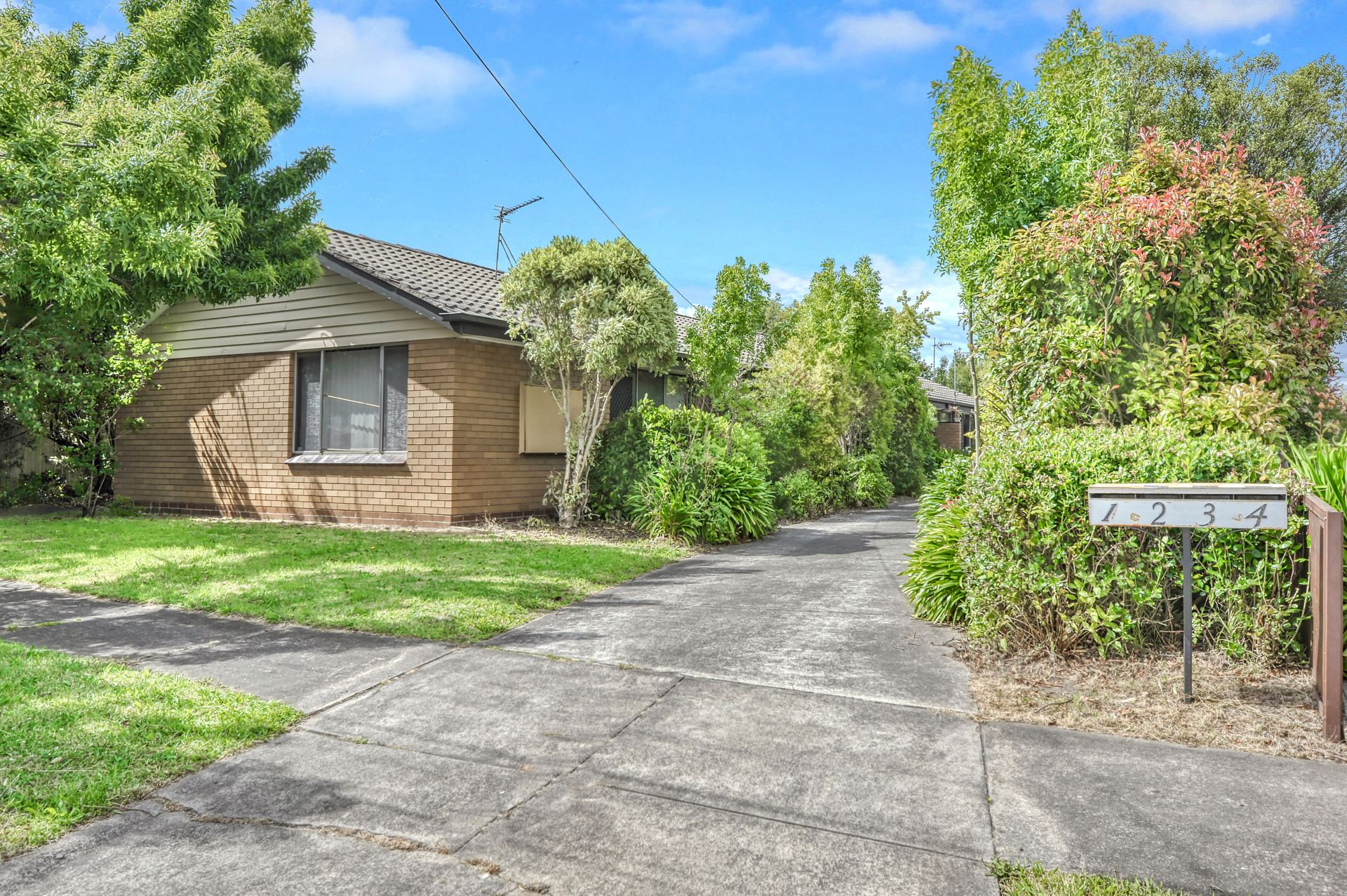 1-4/1 Evelyn Street Wendouree VIC, Wendouree - Thumbnail 3