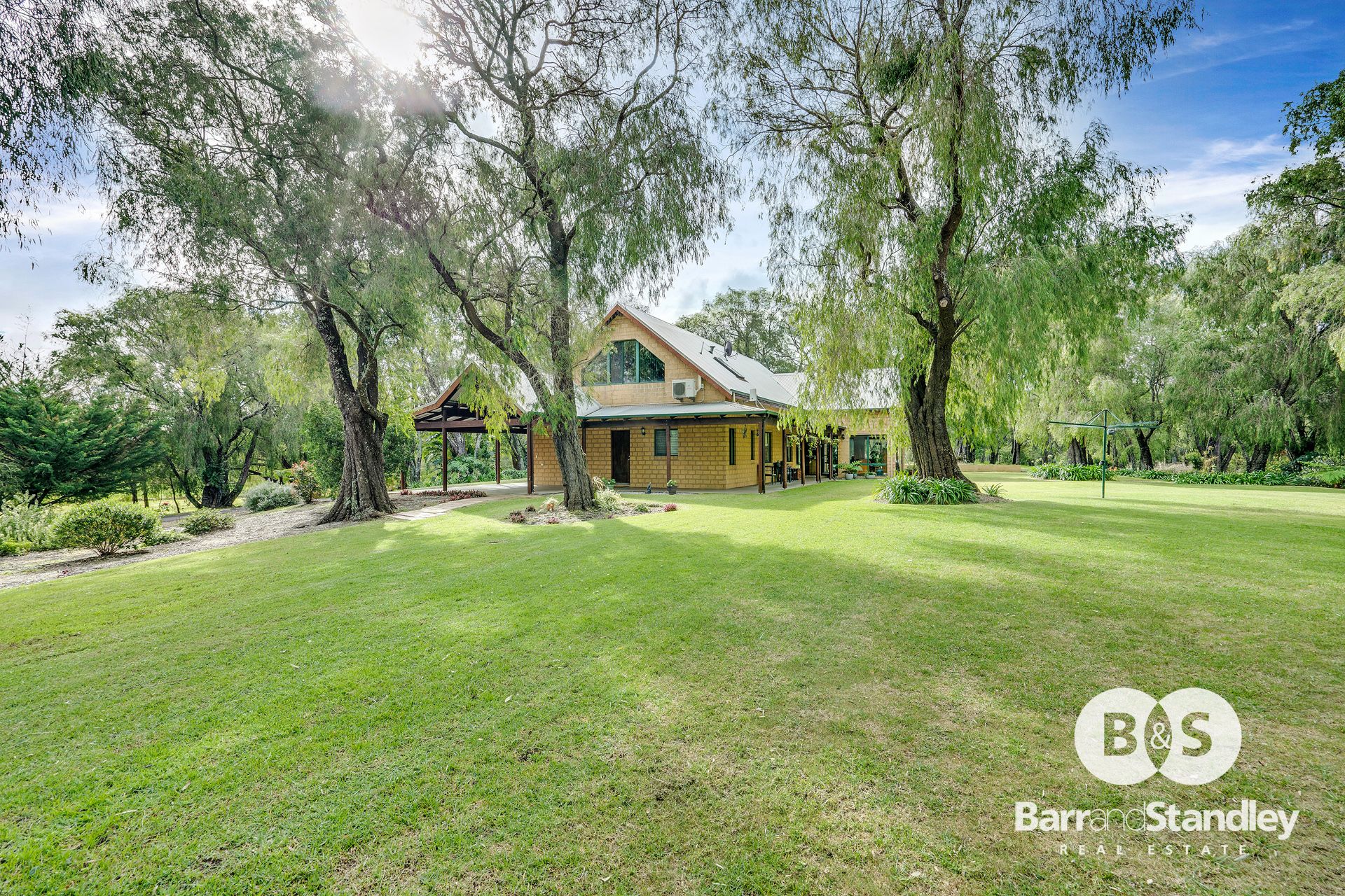 8 Rich Place Dardanup West , WA