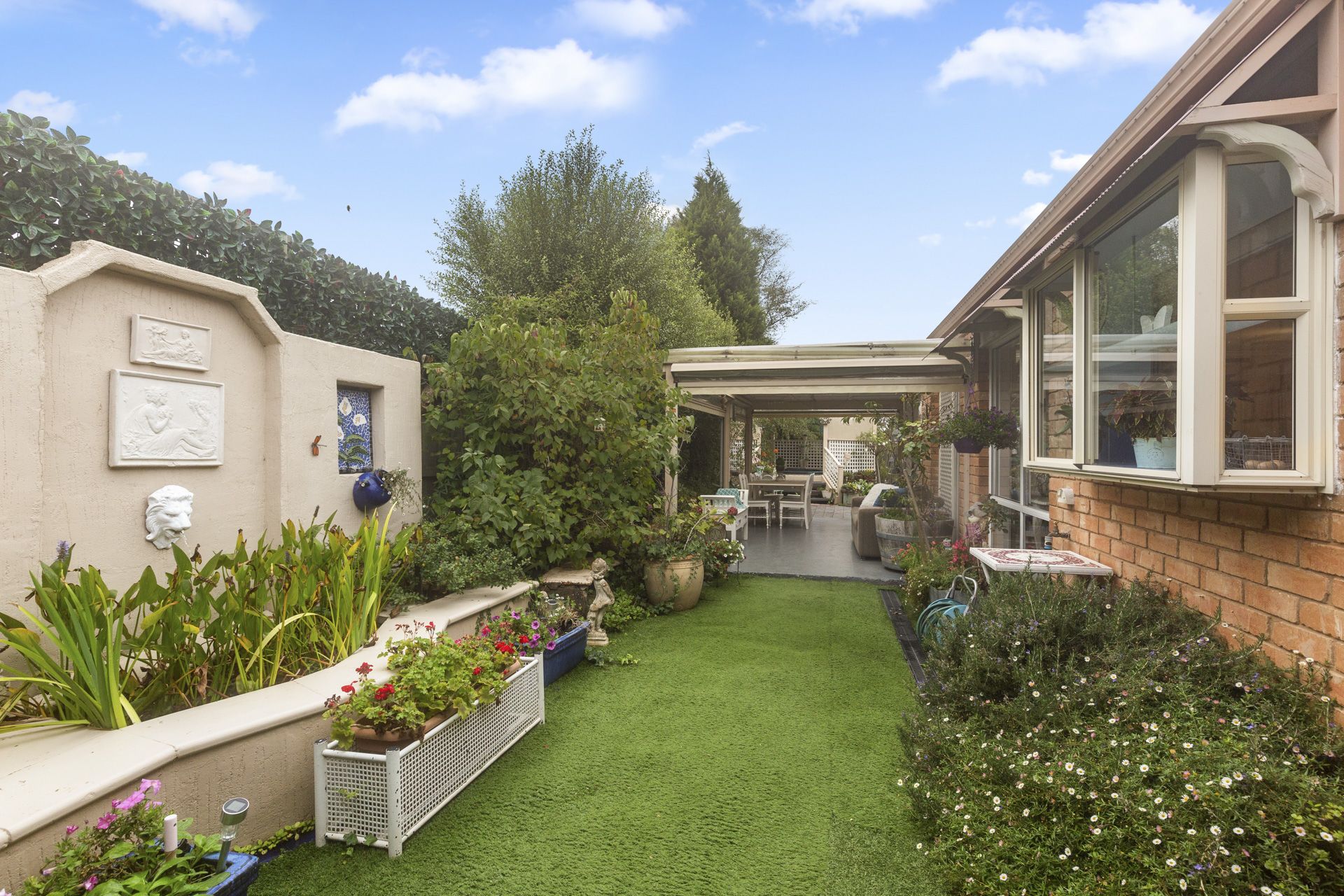 SOMETHING SPECIAL -            
LAND APPROX 658m2