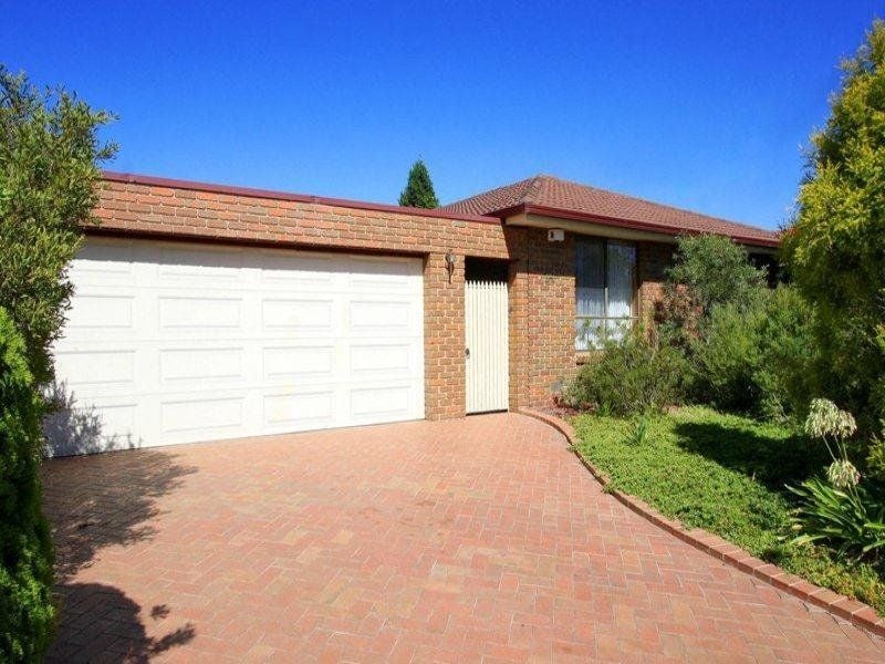 WELL PRESENTED FAMILY HOME IN QUIET COURT LOCATION