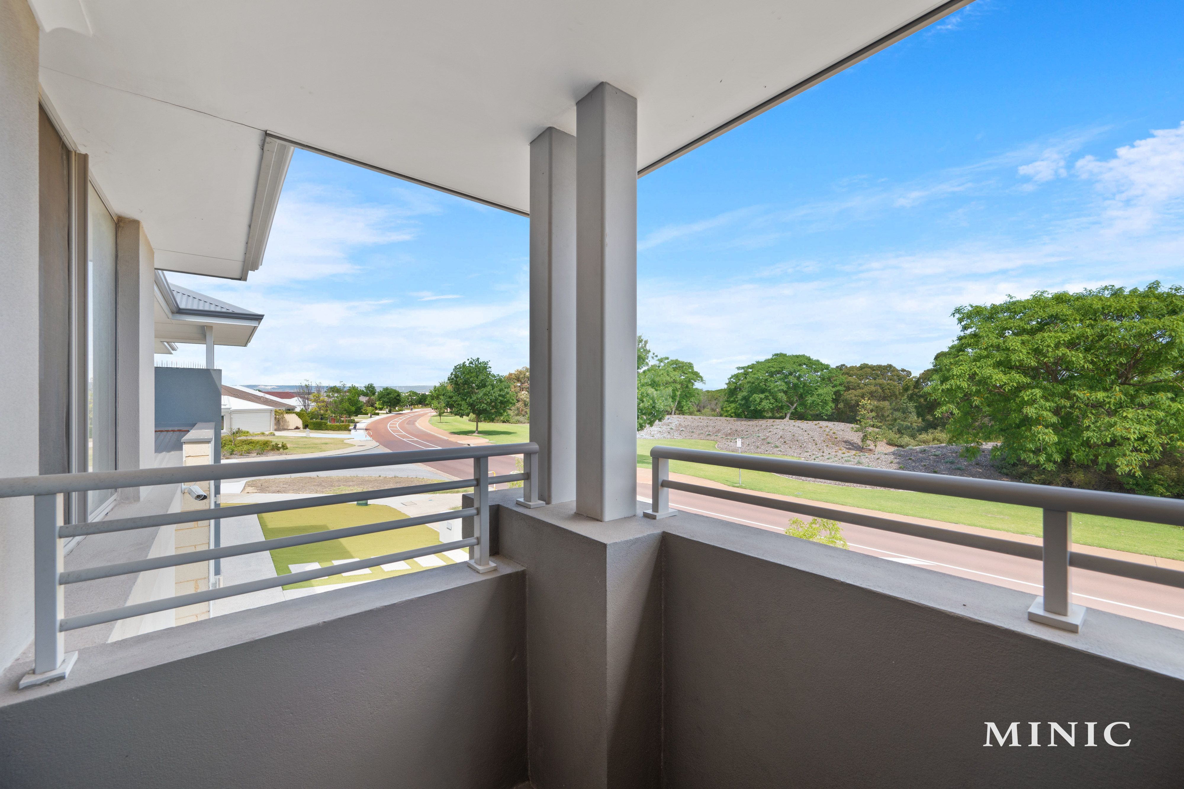 Real Estate For Sale 41 Edencourt Drive Southern River , WA