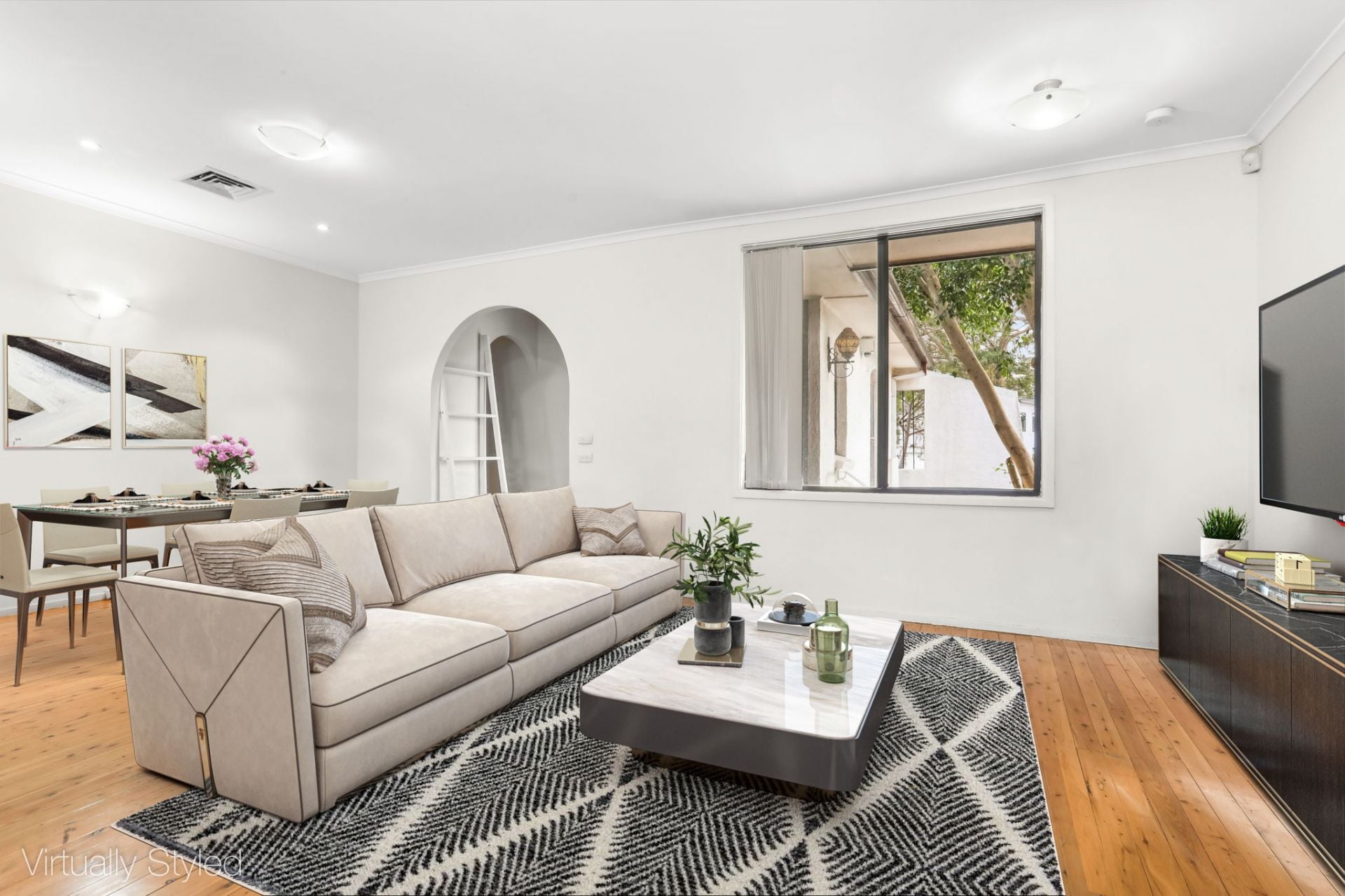8 Ruthven Avenue Milperra NSW, Milperra - Thumbnail 2