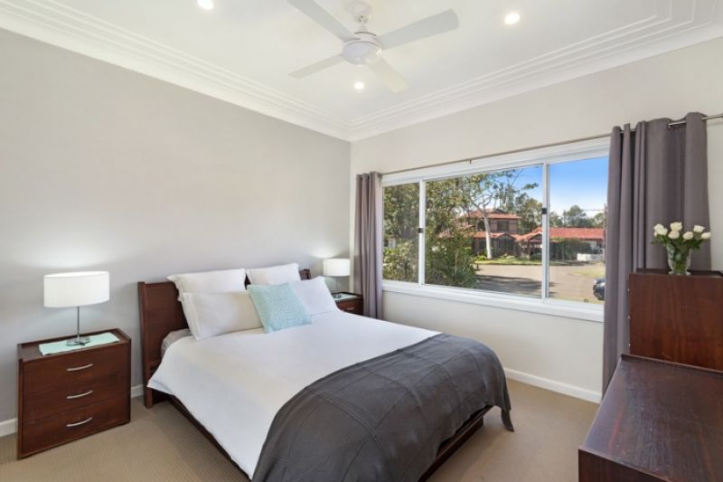 35 Murrami Avenue, Caringbah, Caringbah - Thumbnail 5