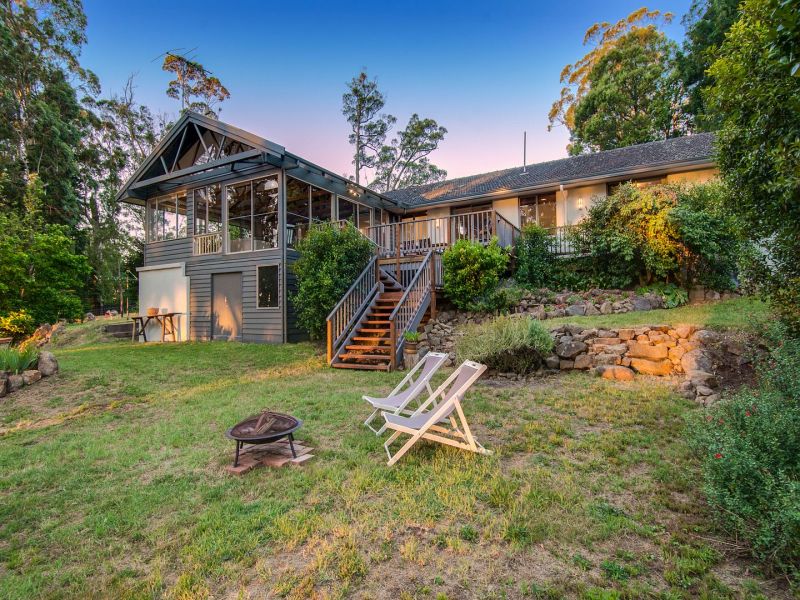 63 One Tree Hill Road, Ferny Creek OBrien Real Estate