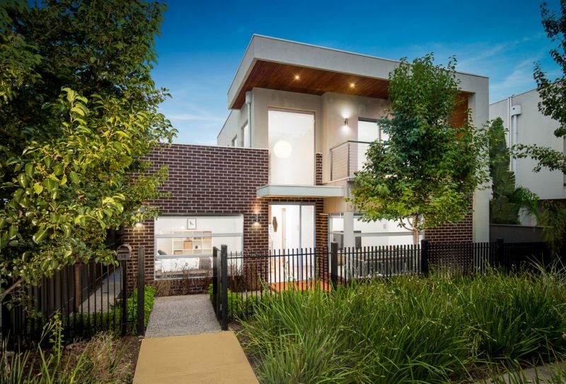 15 Coppin Lane, Caroline Springs - Thumbnail 2