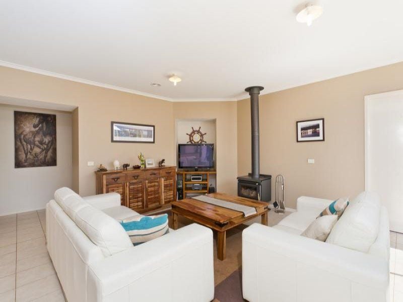 18 Affleck Court BARWON HEADS VIC, Barwon Heads - Thumbnail 4