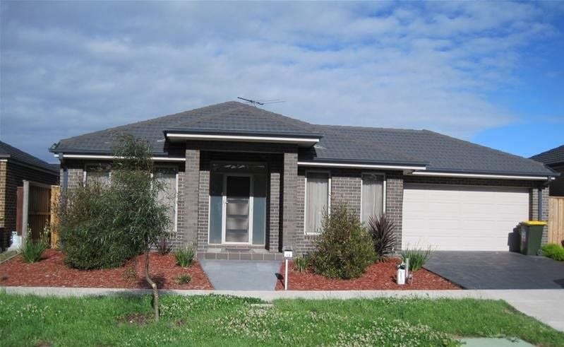 Beautiful Family Home in the Riverdale Estate...