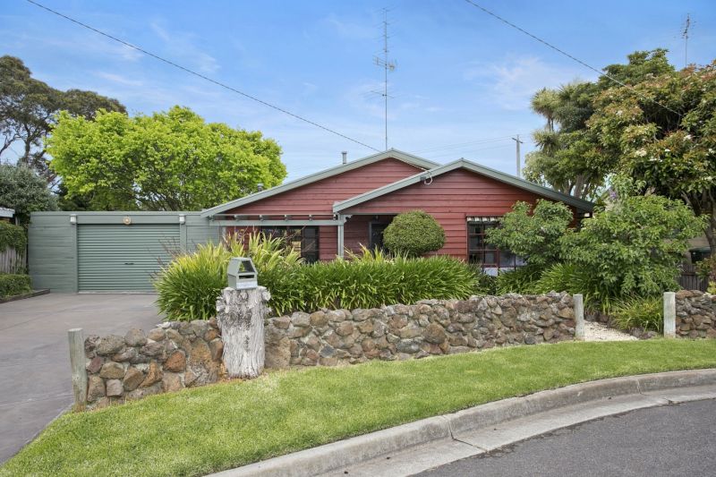 16 Christopher Court Ocean Grove VIC, Ocean Grove - Thumbnail 4