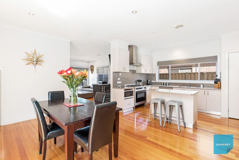 12 Chelsworth Place, Caroline Springs - Thumbnail 7