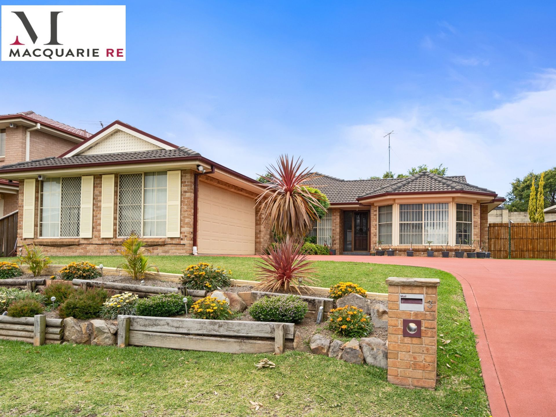 3 Foxgrove Avenue, Casula Macquarie Real Estate