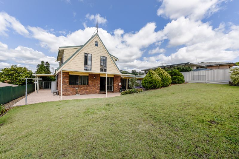 18 Stuart Place Nambour QLD, Nambour - Thumbnail 5