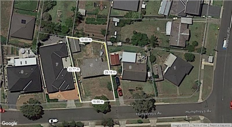 5 Humphreys Avenue Casula NSW, Casula - Image 1