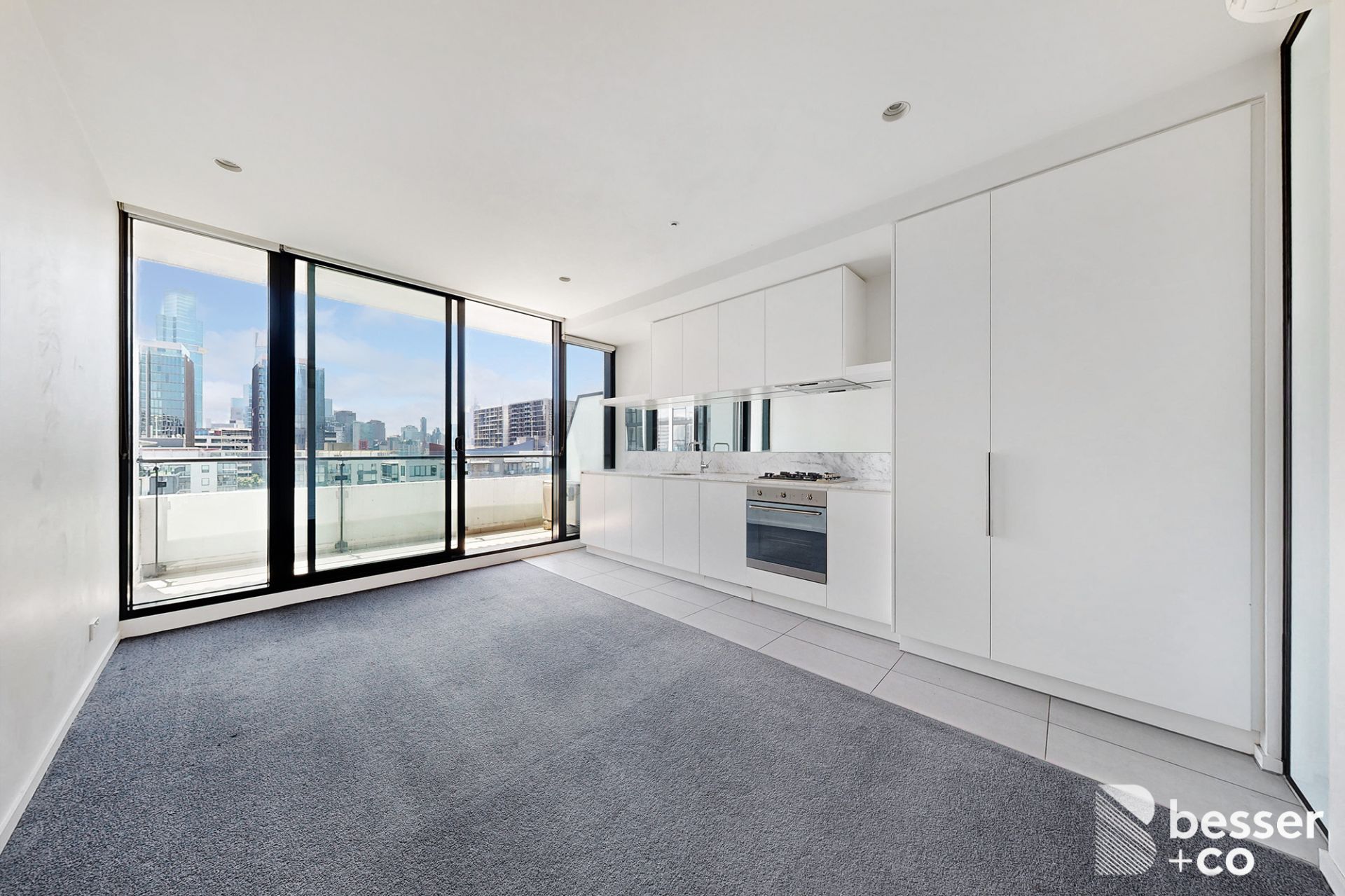 1304/52 Park Street, South Melbourne - Thumbnail 4