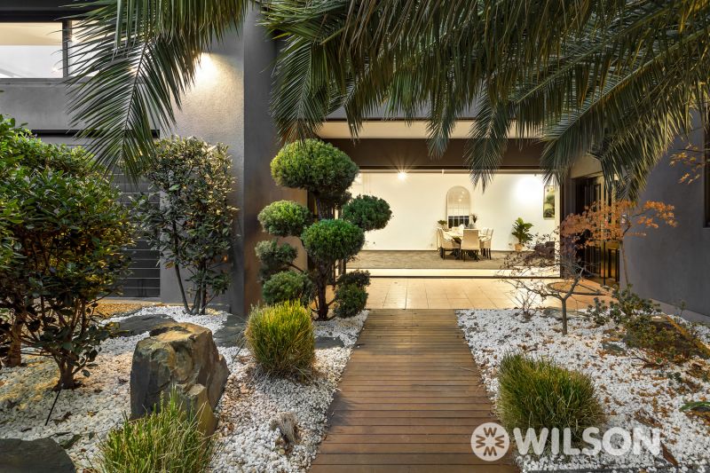 1A Furneaux Grove, St Kilda East