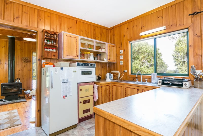 7 Iluka Avenue, Wye River, VIC, Wye River - Thumbnail 5
