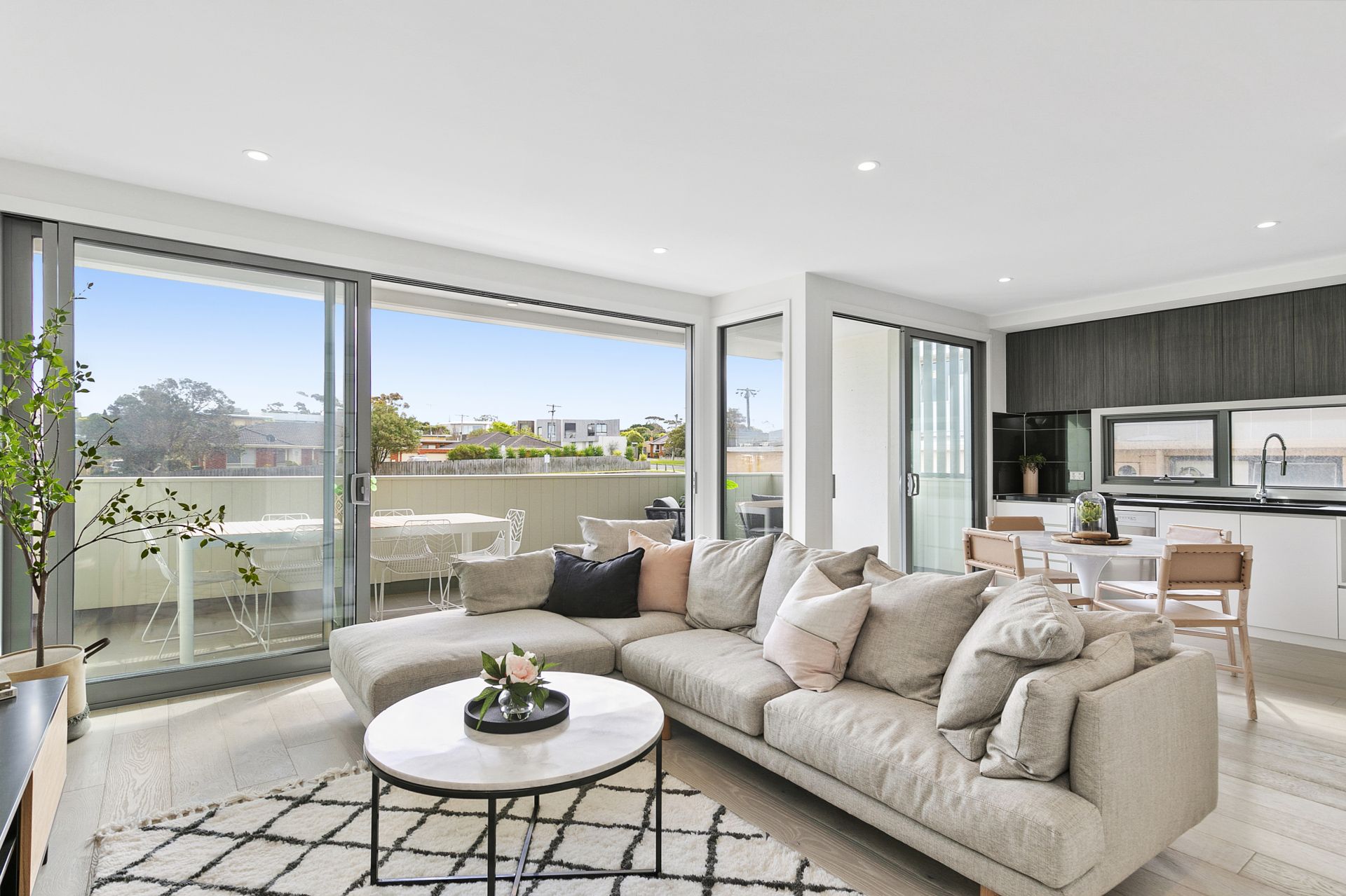 6/42 Bell Street, Torquay - Thumbnail 2