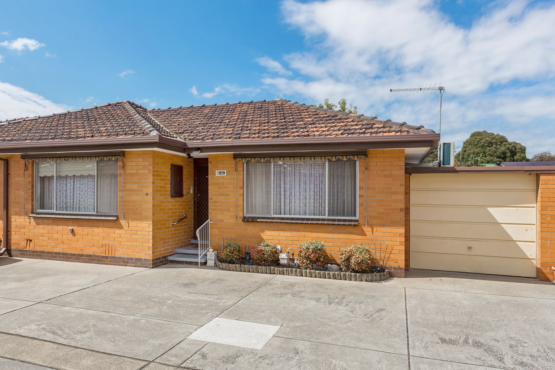 5/32 Argyle Street, West Footscray - Thumbnail 2