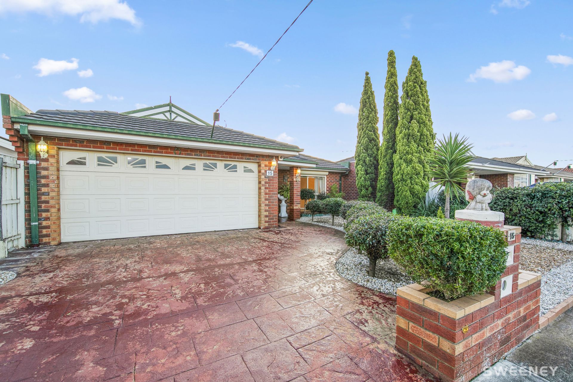 15 Ashby Court, Altona Meadows - Thumbnail 2