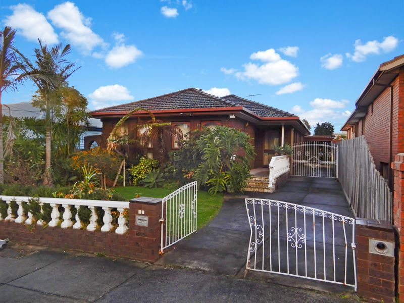 16 Seymour Street, Preston West