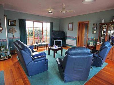 5
 
 
 
  
 
 
 2
 
 
 
  
 
 
 2
 
 
 
 
 
 
 
 17 North Street, DEVONPORT TAS 7310, Devonport - Thumbnail 4