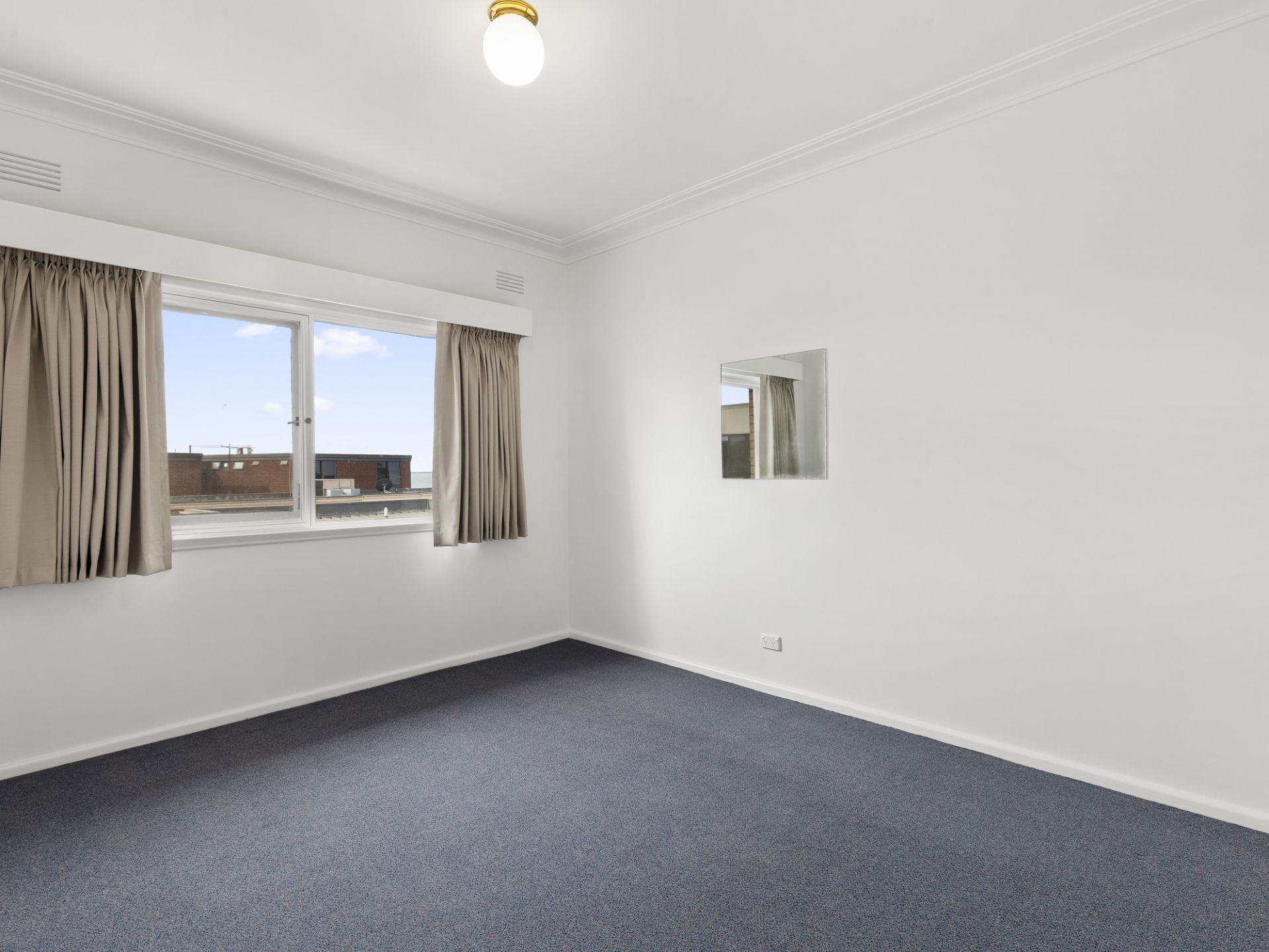 Real Estate For Sale 11/17A The Esplanade Geelong , VIC