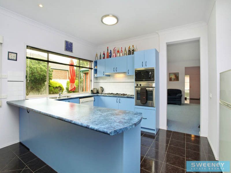 4 Grove Hall Place, Caroline Springs - Thumbnail 3