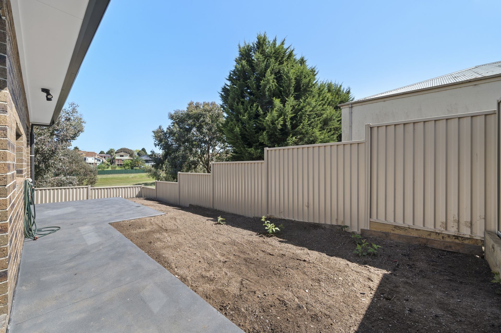 BRAND NEW – 4 BEDROOMS, 3 BATHROOMS