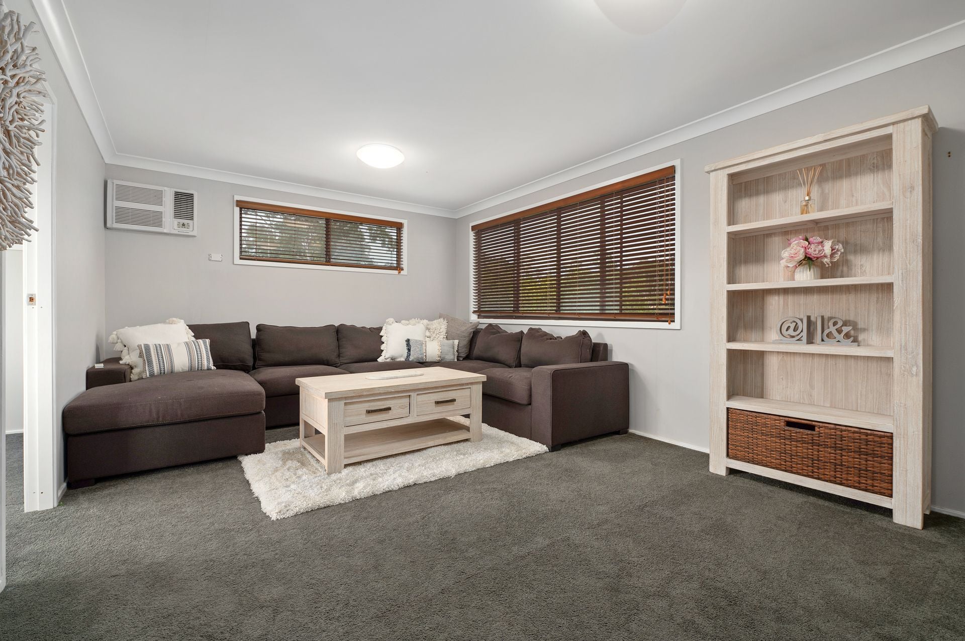 Real Estate For Sale 30 Dalton Avenue Kanwal , NSW