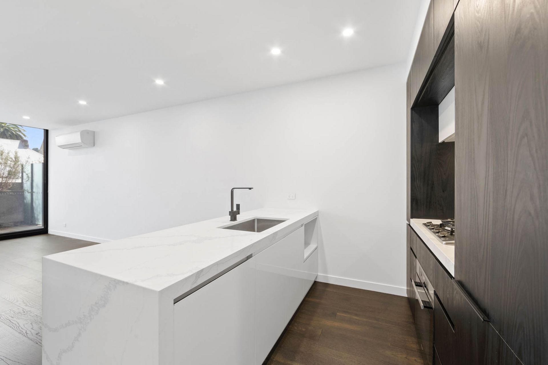 105/865 Dandenong Road, Malvern East - Thumbnail 2