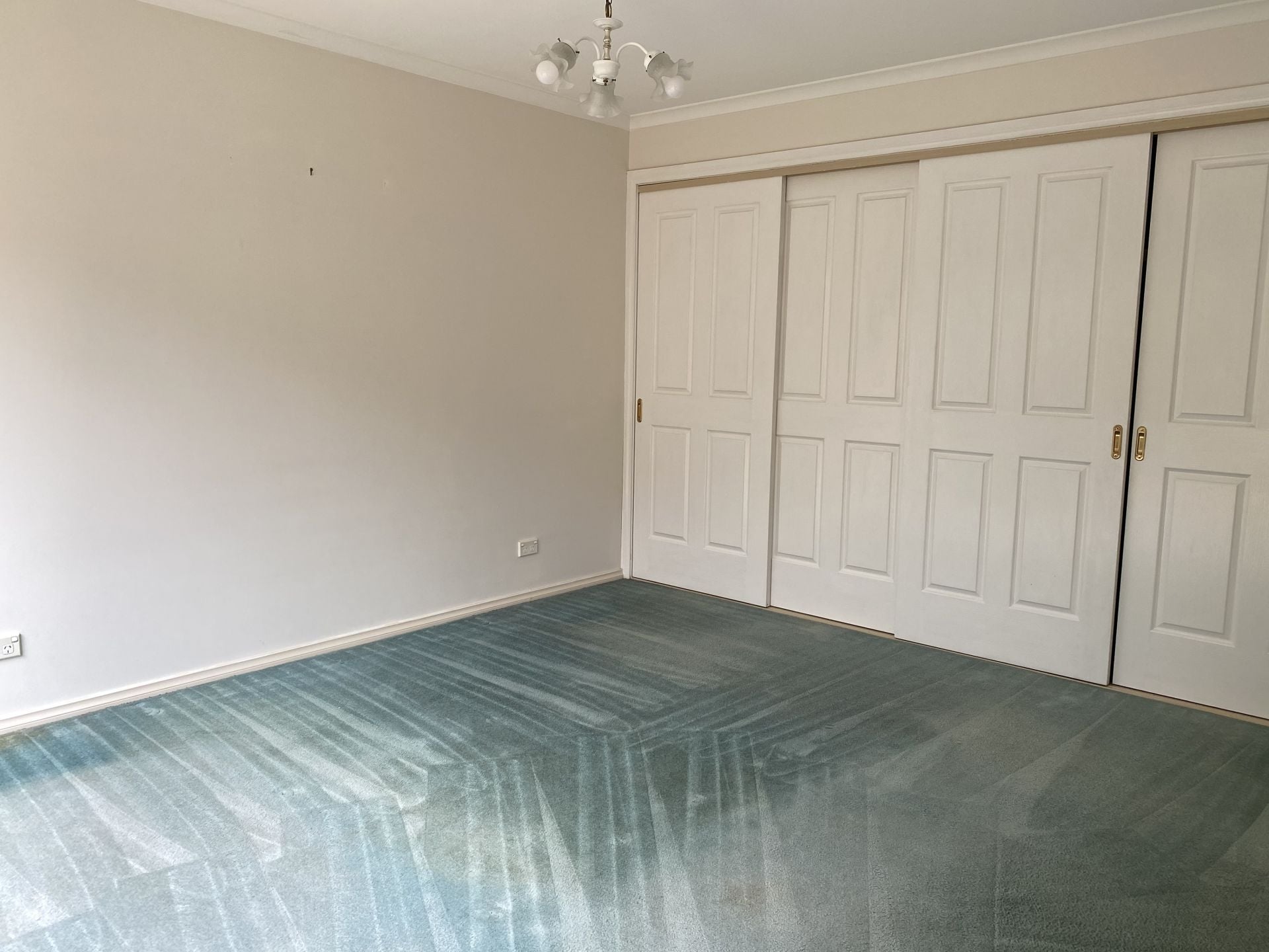 Quaint and Quiet Two Bedroom Delight!