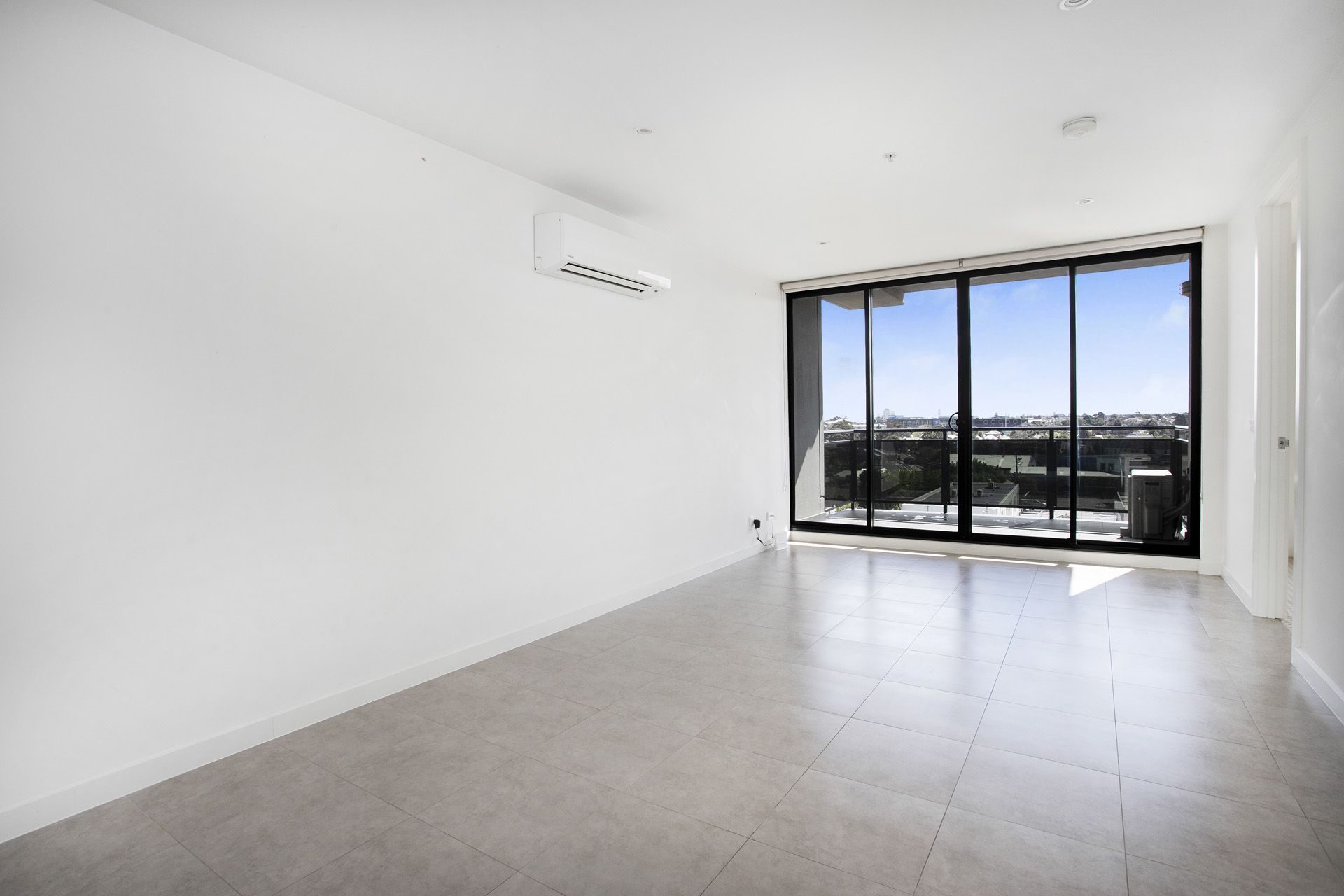 604/277-287 Barkly Street, Footscray - Thumbnail 5