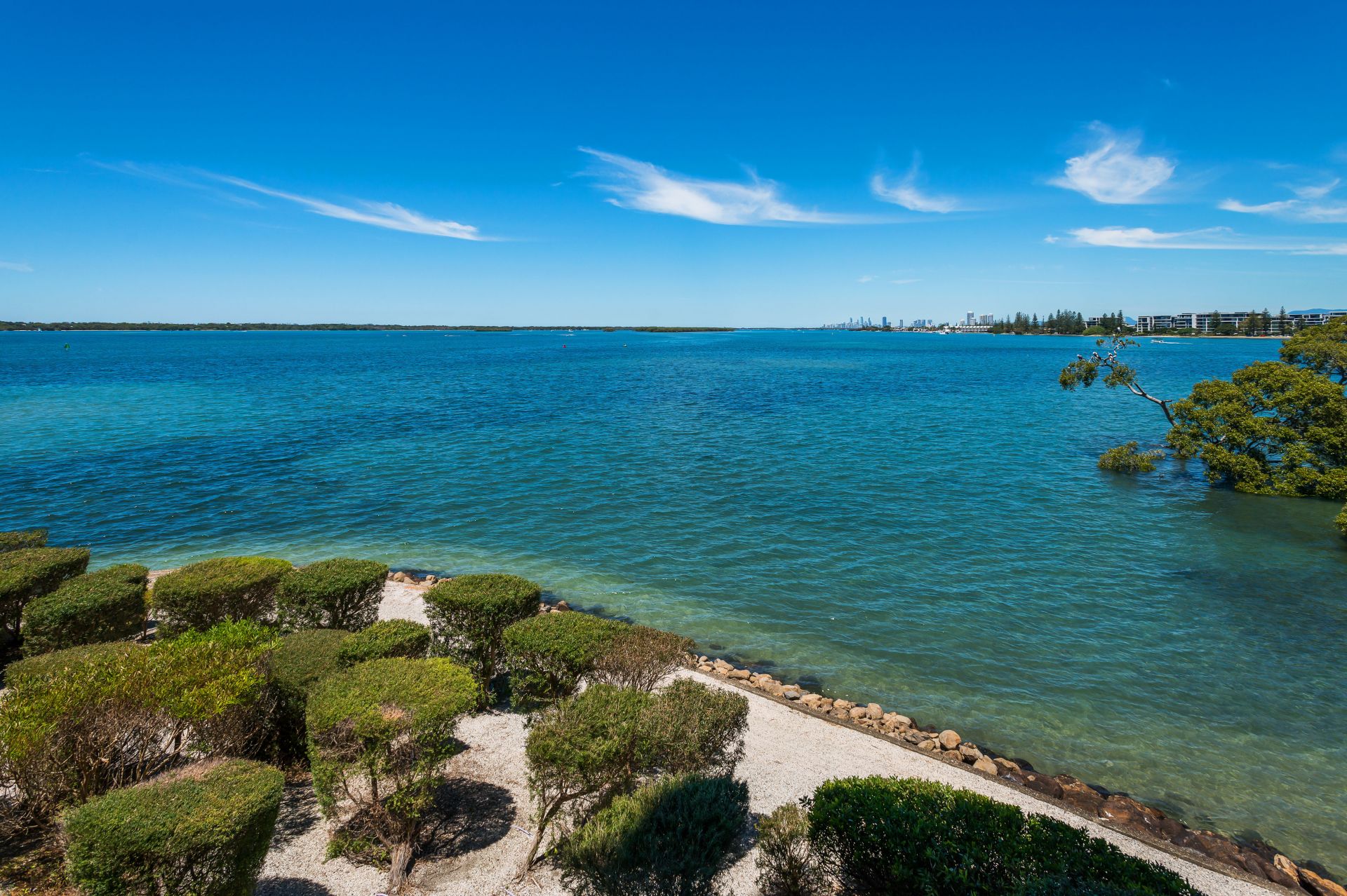 28205/2 Ephraim Island Parade, Paradise Point - Thumbnail 4