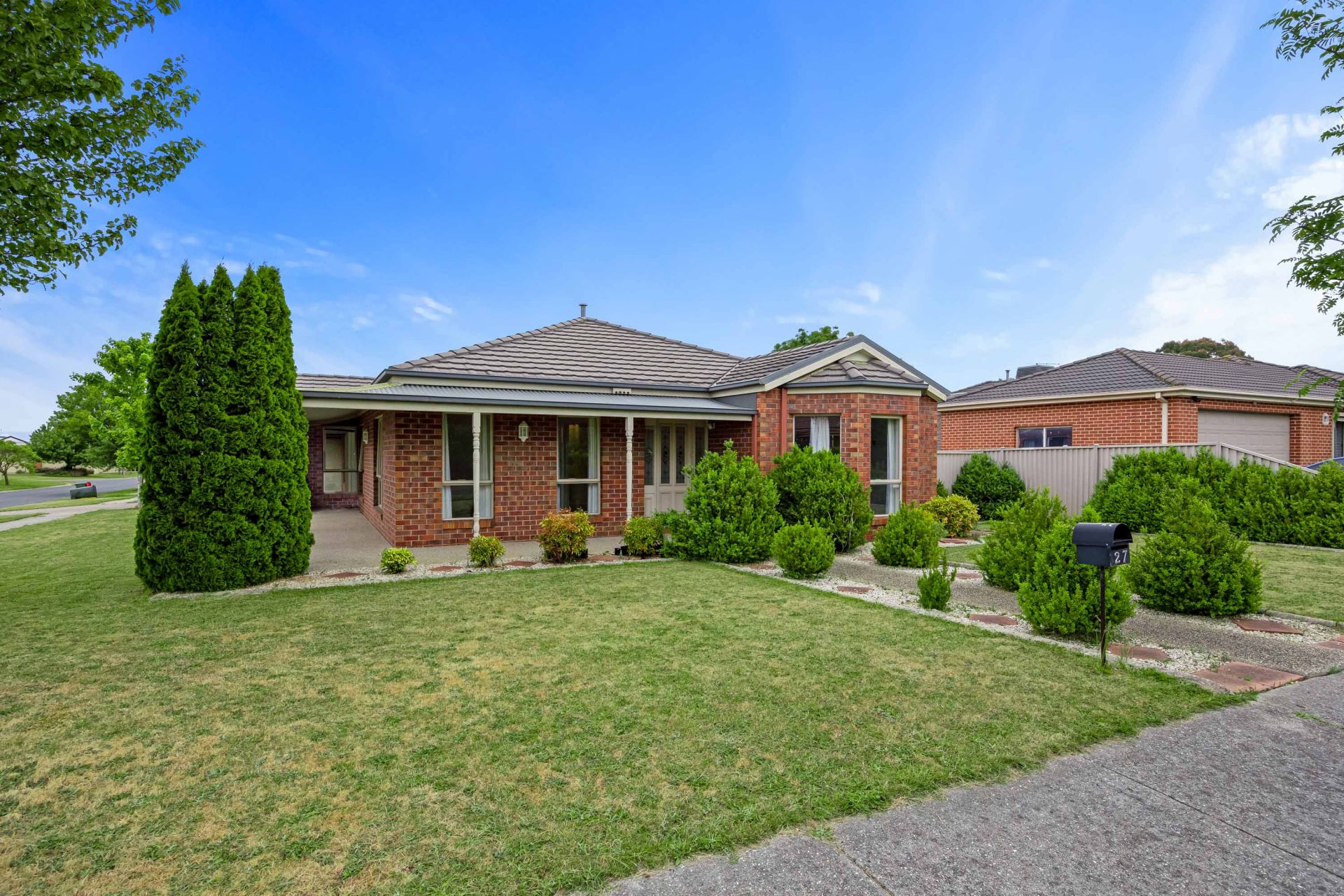 27 Parkview Drive, Alfredton, Alfredton - Thumbnail 3