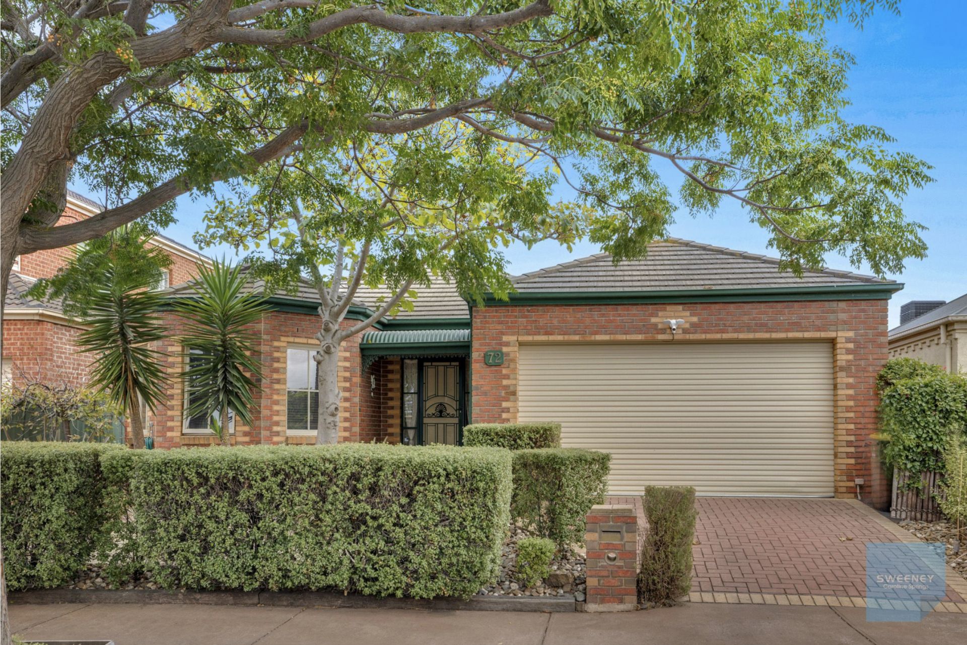 72 Chisholm Drive, Caroline Springs - Thumbnail 2