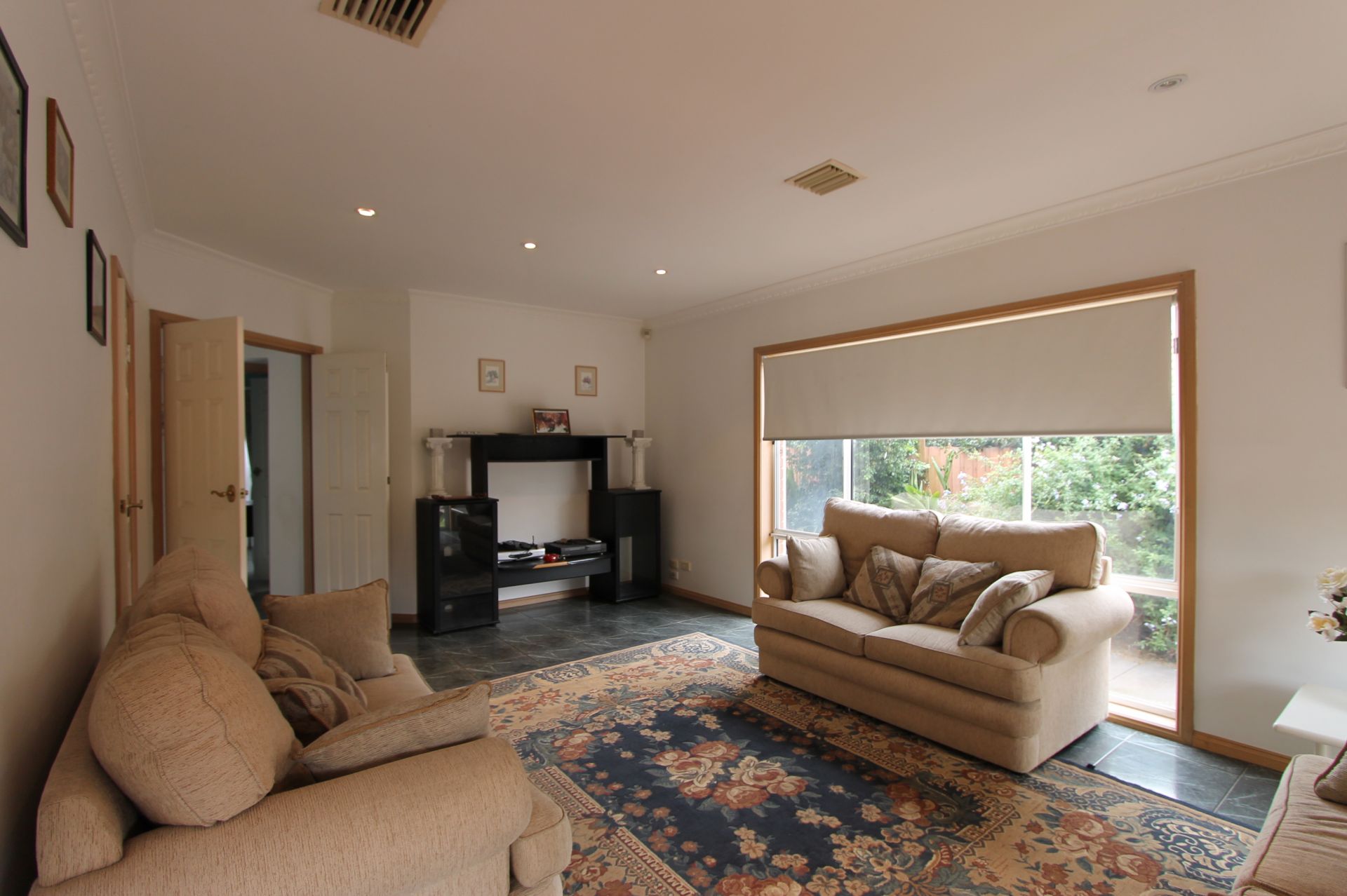 Lovely Family Home With Heated Swimming Pool