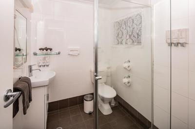 MOTEL LEASEHOLD FOR SALE - NEW ENGLAND REGION