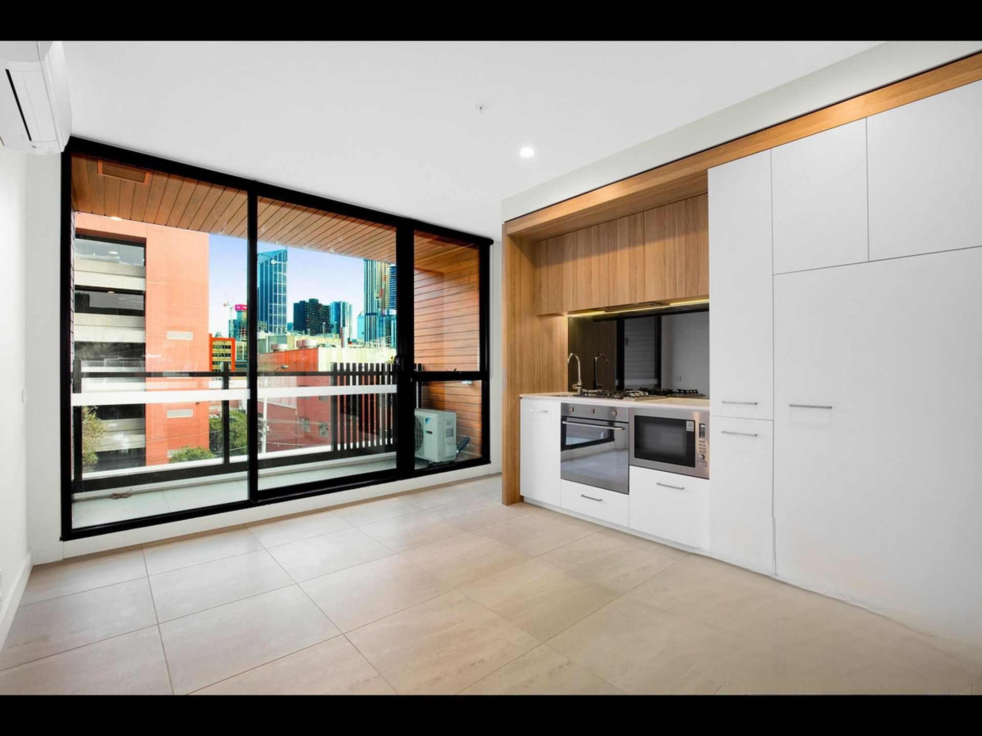 303/106 Queensberry Street, Carlton - Thumbnail 4
