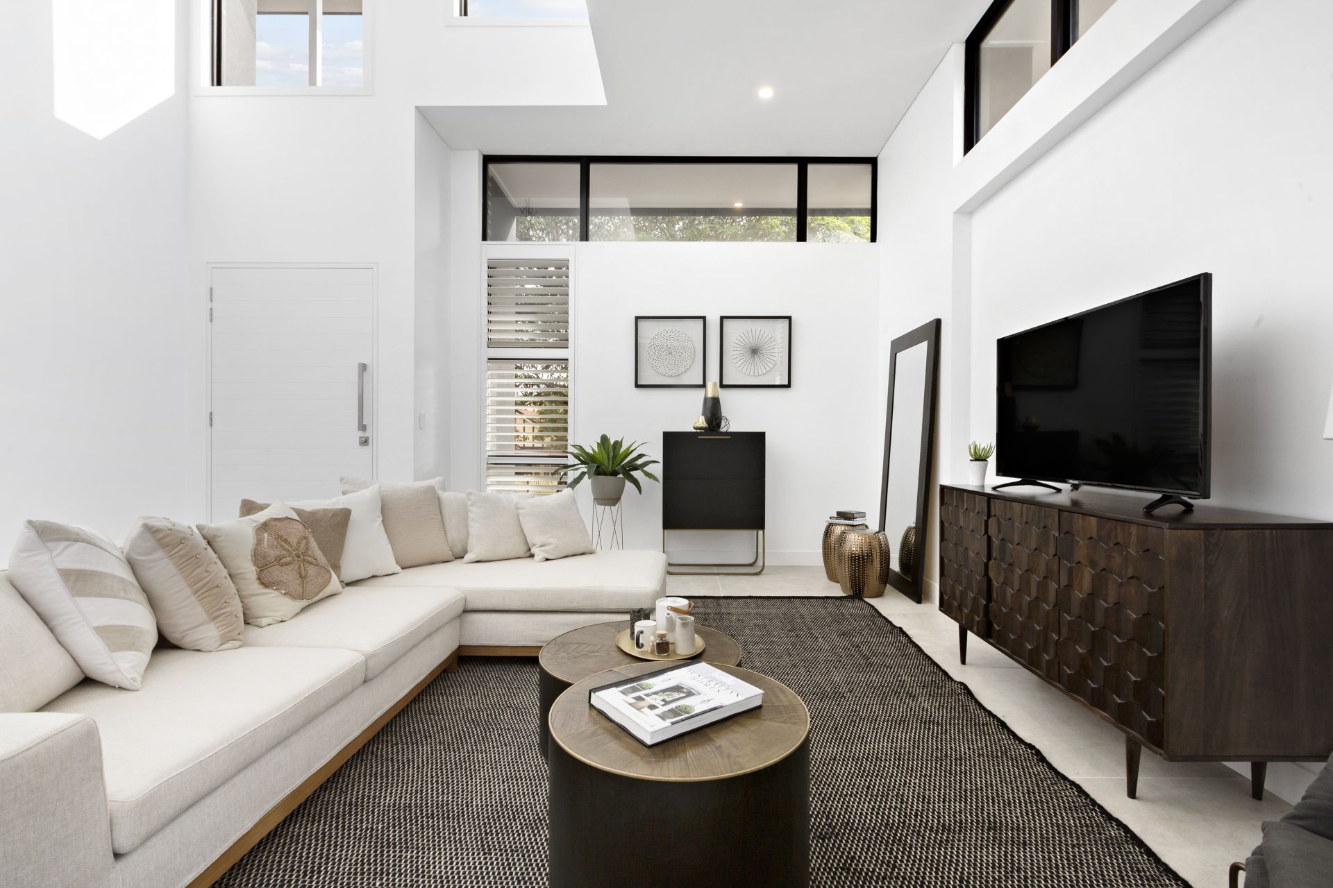 Real Estate For Lease 11 Rowley Road Russell Lea , NSW