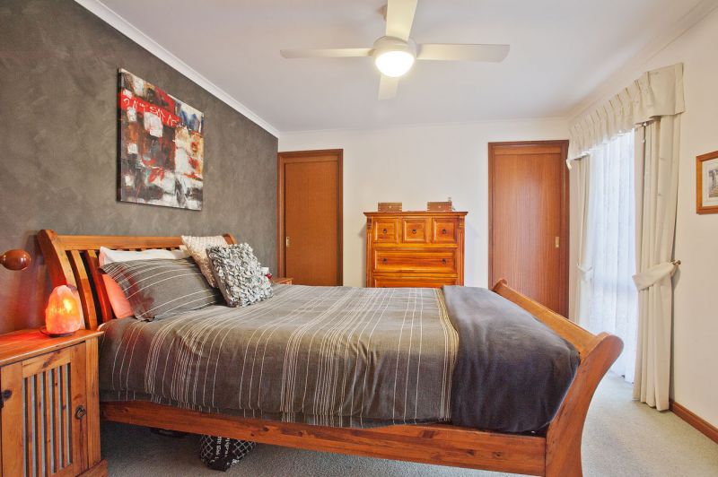 36 Cairns Drive, Bacchus Marsh - Thumbnail 7