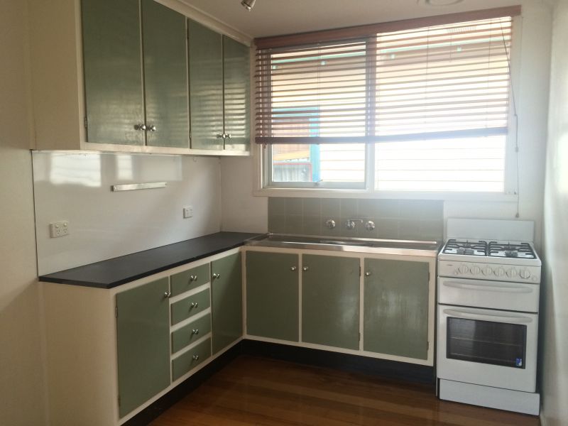 6/17 Byfield Street, Reservoir