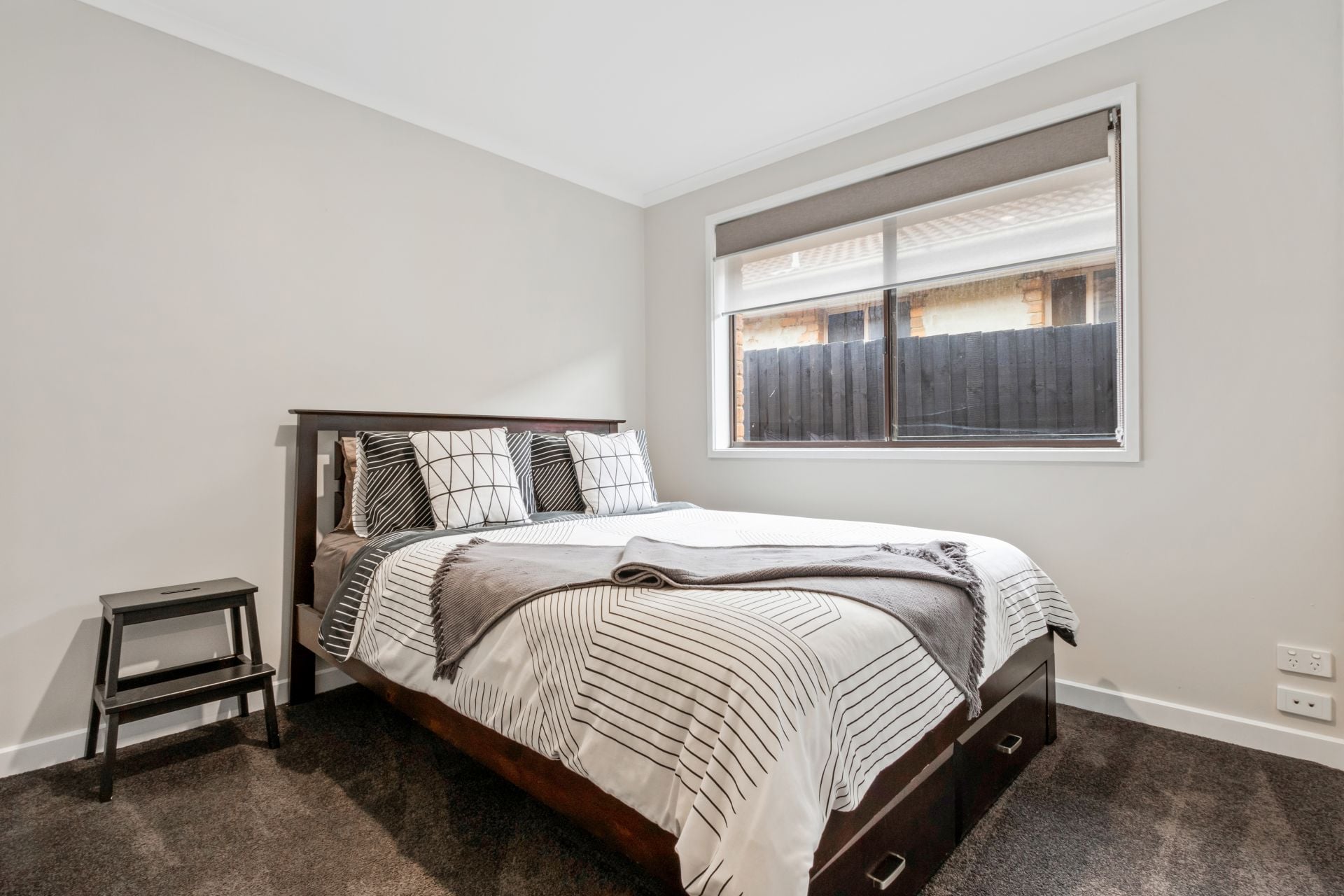 SPACIOUS FOR THE WHOLE FAMILY AND TRADIE