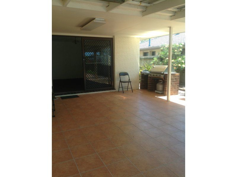 31 Oogar Street MAROOCHYDORE QLD, Maroochydore - Thumbnail 2