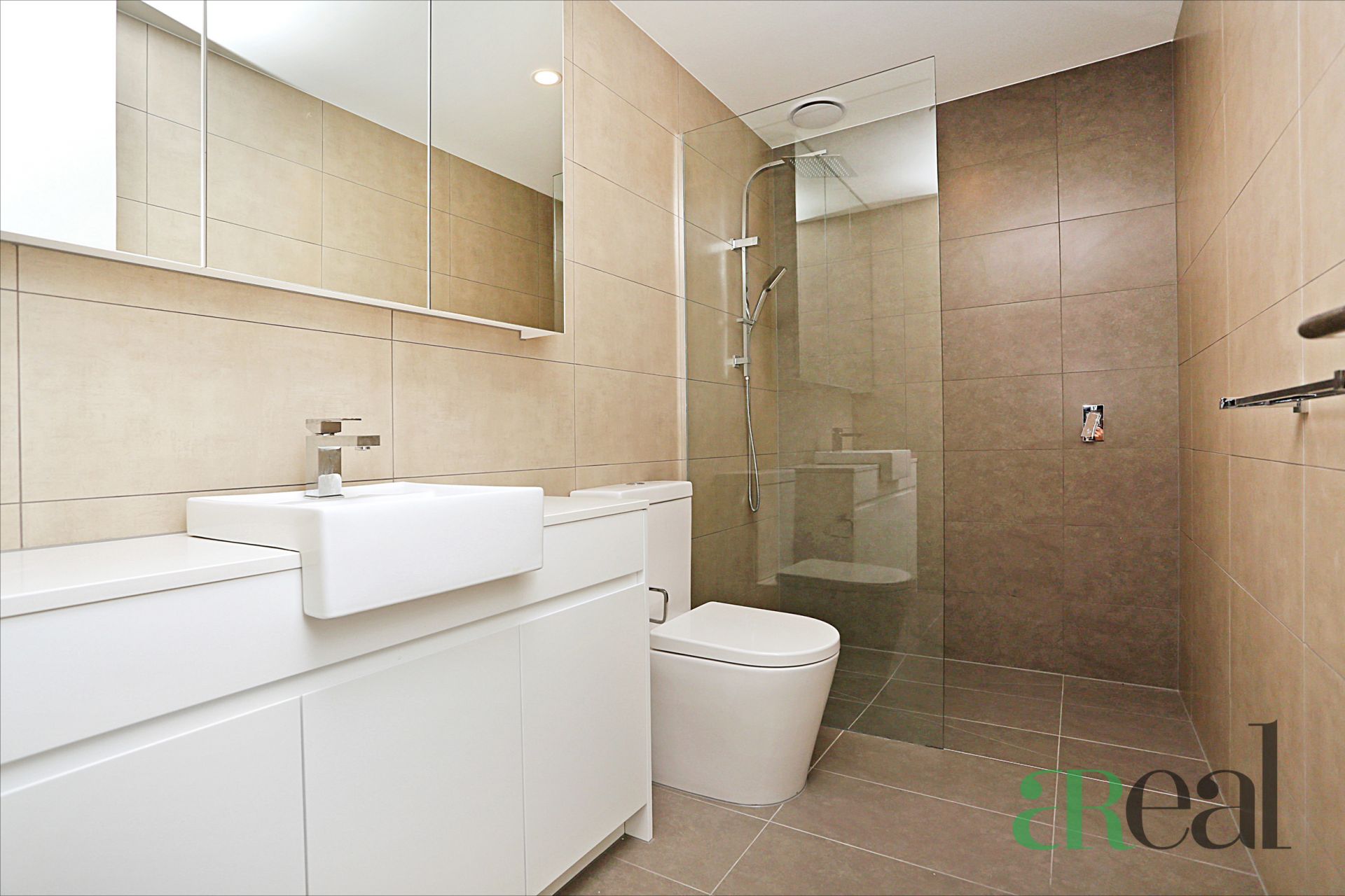 212/119 Poath Rd, Murrumbeena VIC